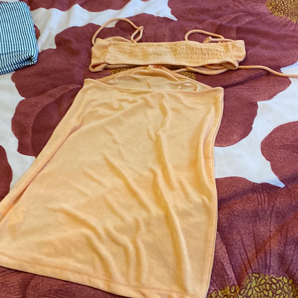 Dress - Picture 3 of 3